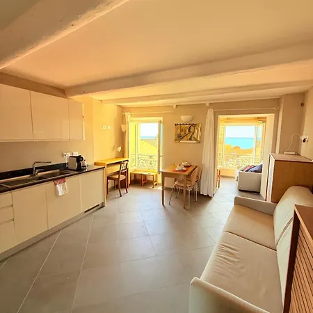 Charmant Studio Perche Sur Mer - Vieux Menton Exterior photo