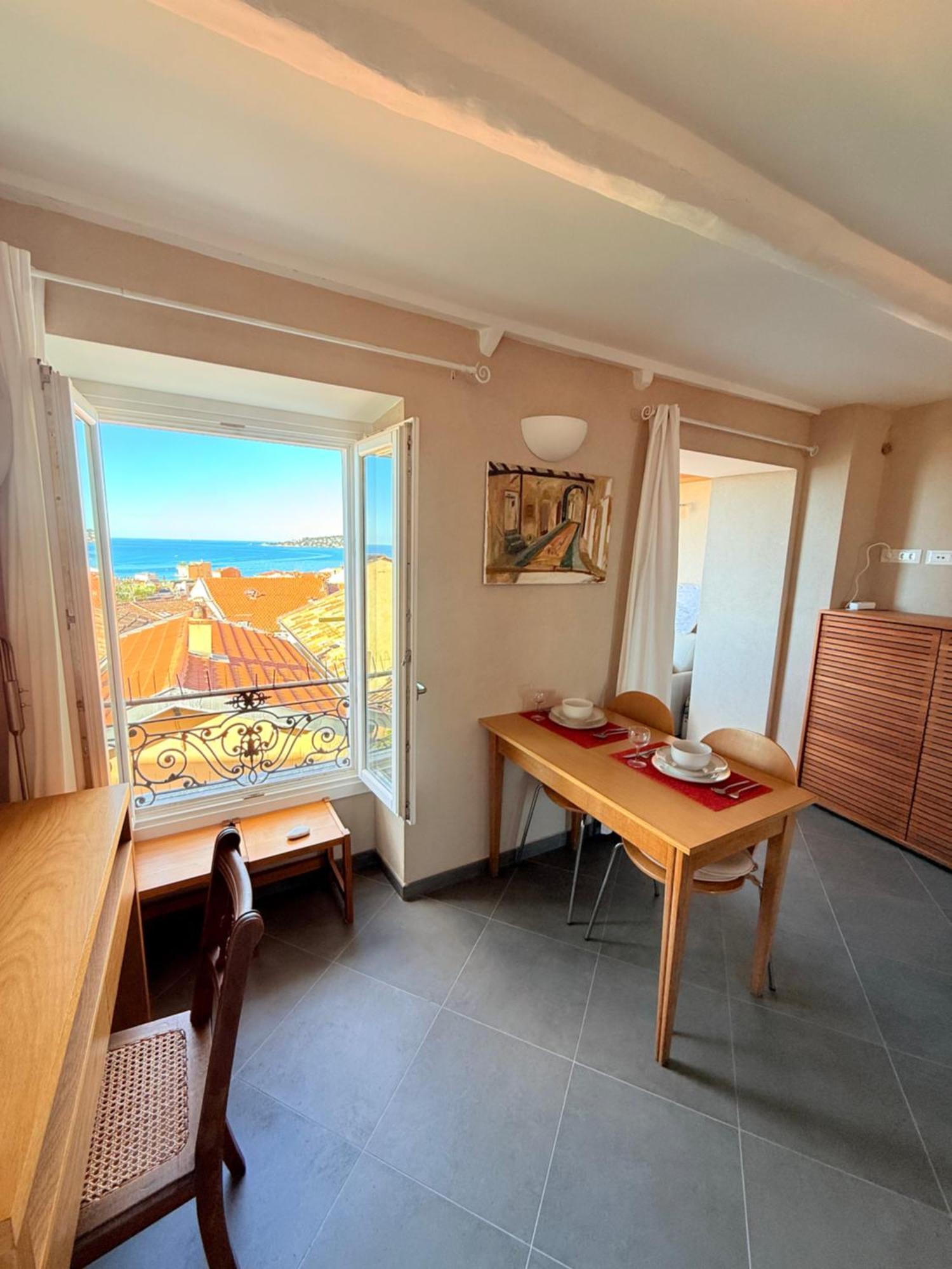 Perche Sur - Vieux * Menton